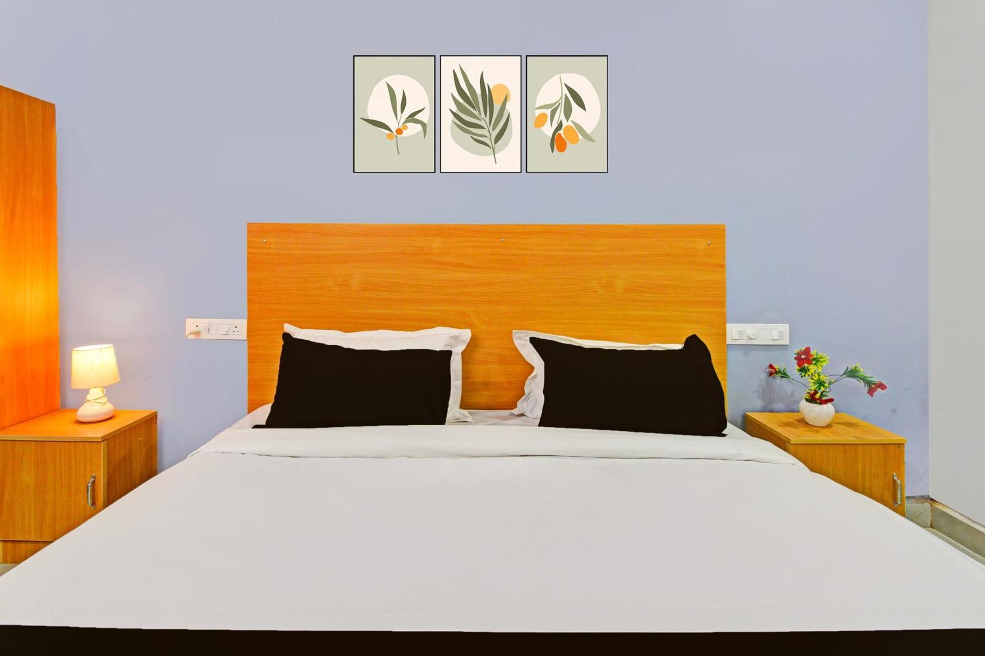 Hotel O Rbs Square Inn Uppal Hyderabad Exterior photo